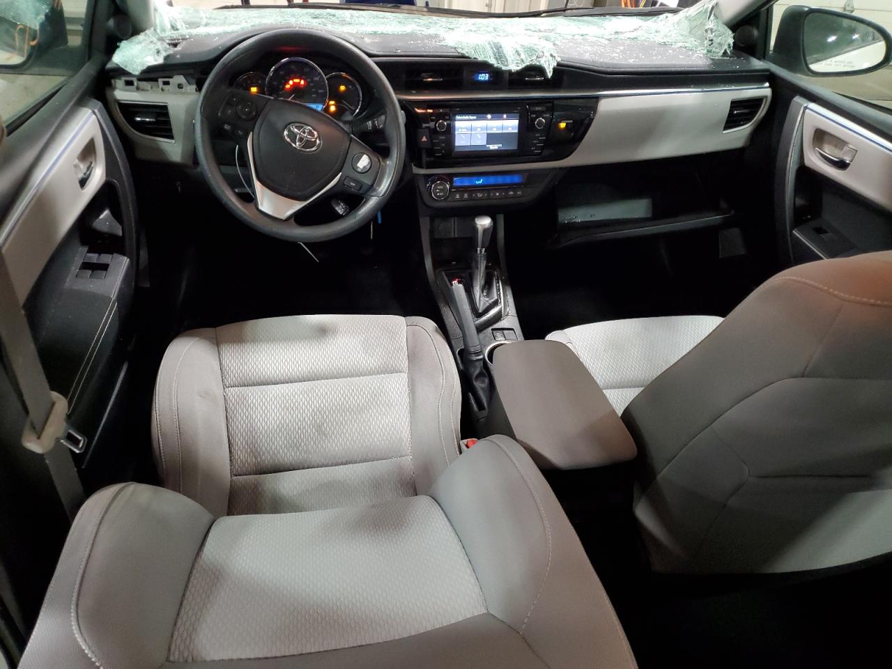 2016 TOYOTA COROLLA LE photo 15