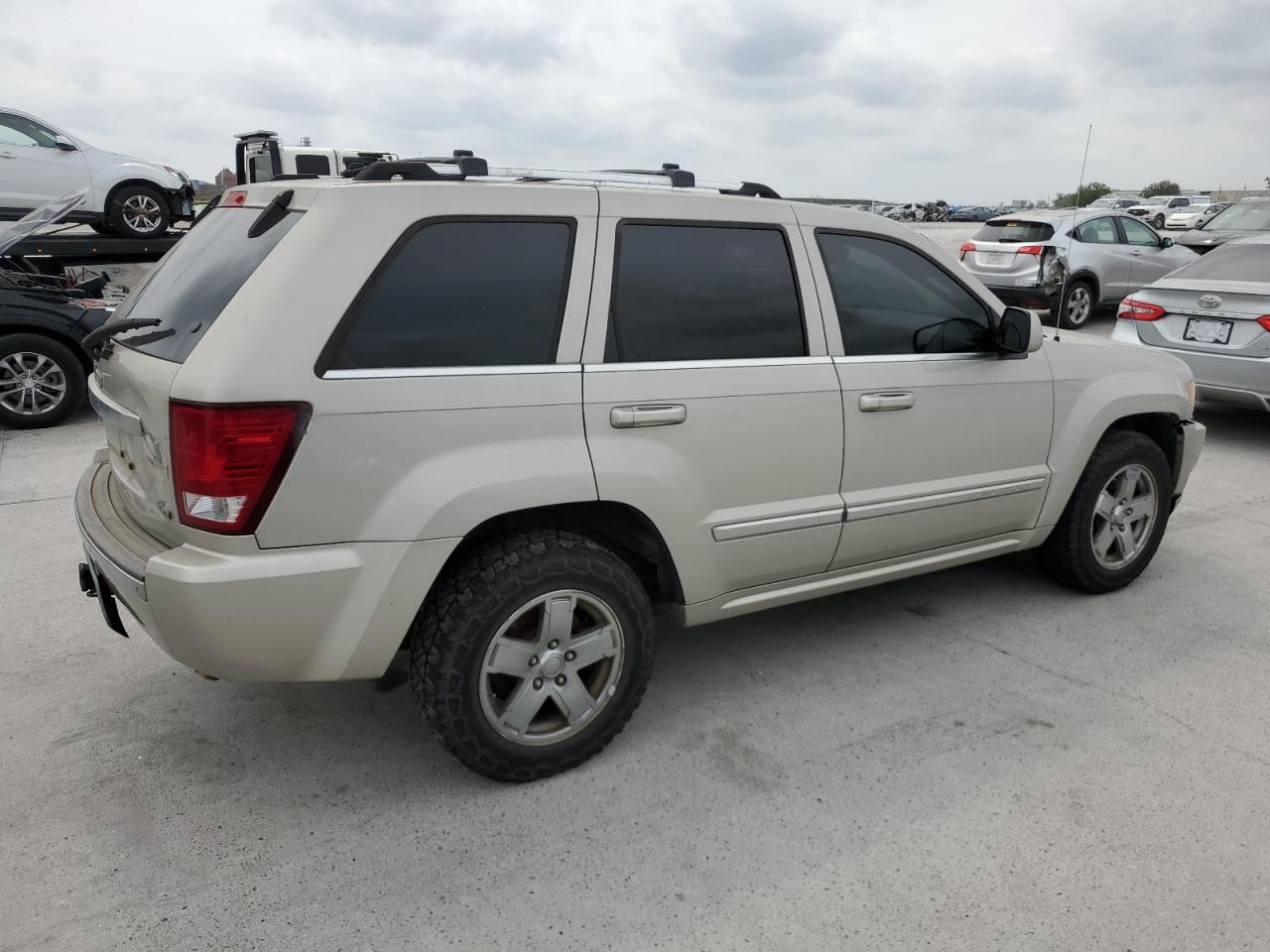 2007 JEEP GRAND CHEROKEE OVERLAND photo 5