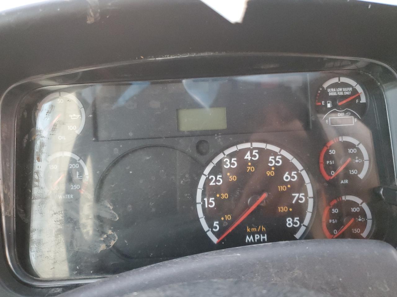 2012 FREIGHTLINER M2 106 MEDIUM DUTY photo 8
