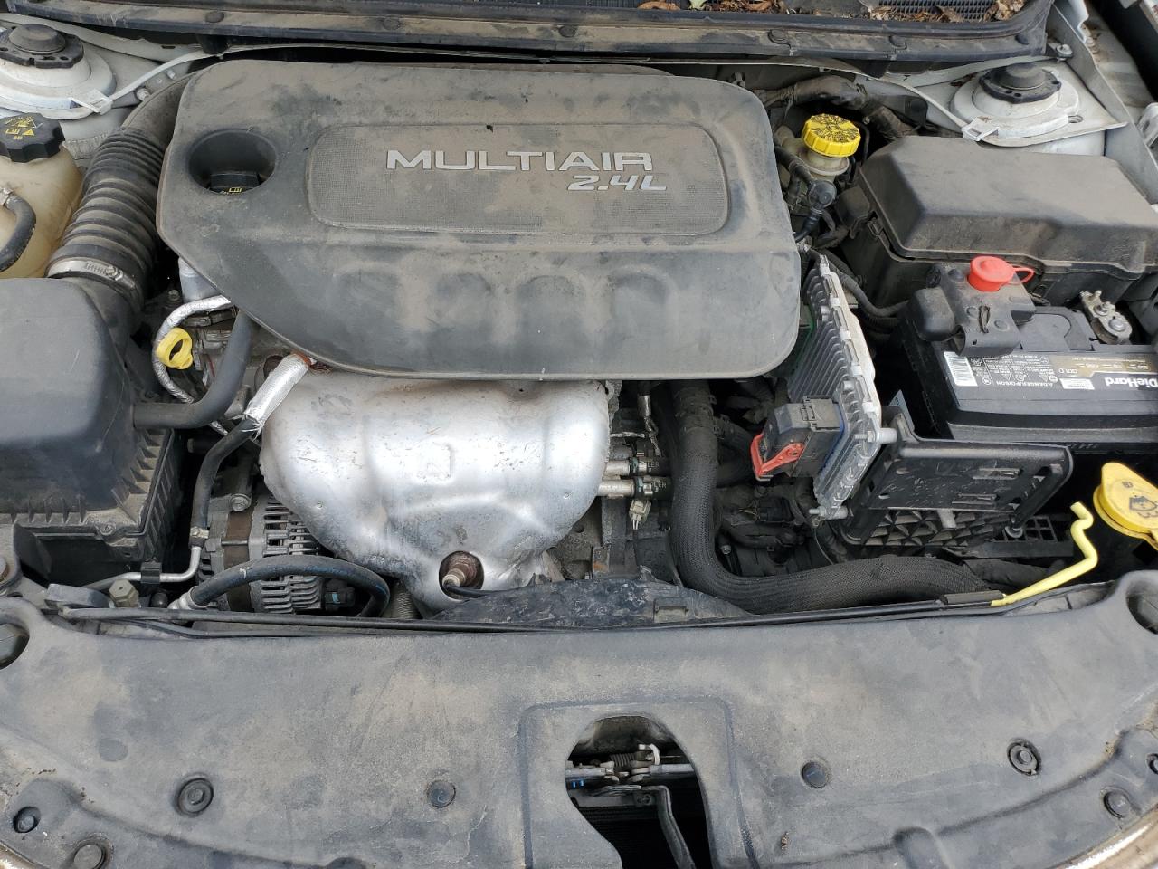 2015 DODGE DART SXT photo 21