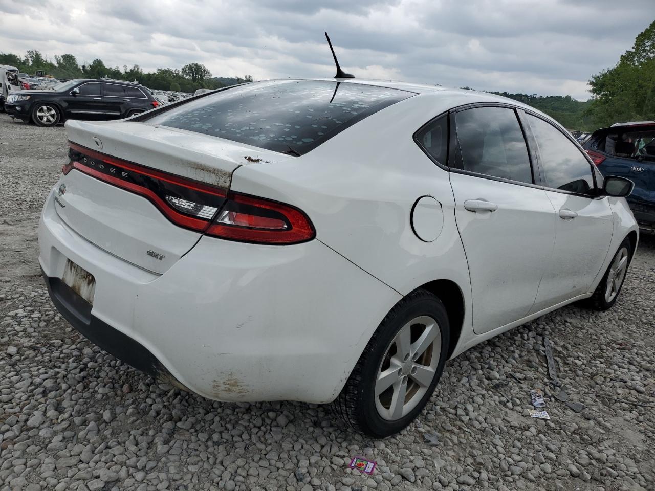 2015 DODGE DART SXT photo 5
