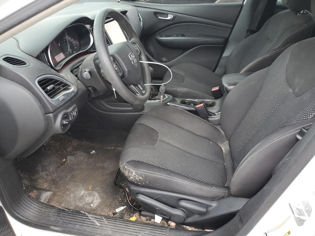 2015 DODGE DART SXT photo 13