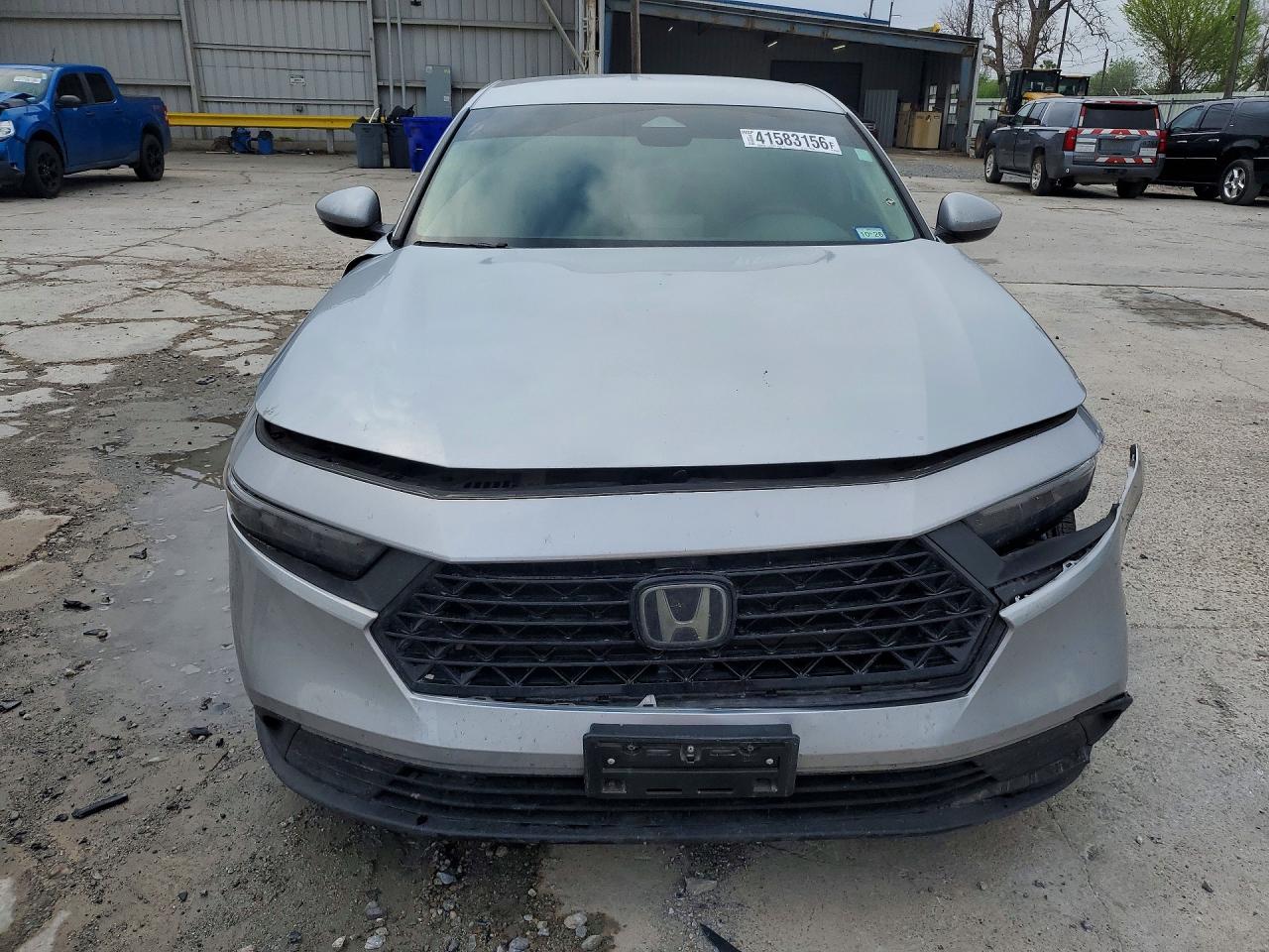 2025 HONDA ACCORD LX photo 9