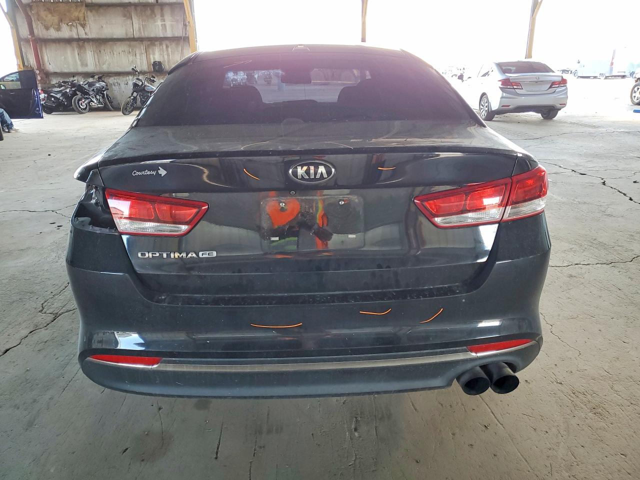 2016 KIA OPTIMA LX photo 11