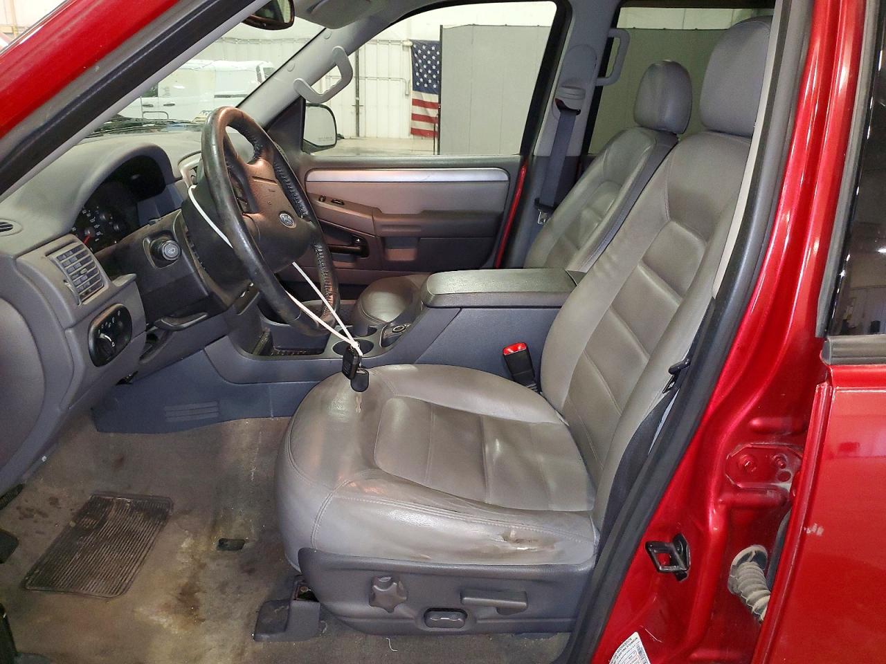 2004 FORD EXPLORER XLT photo 13