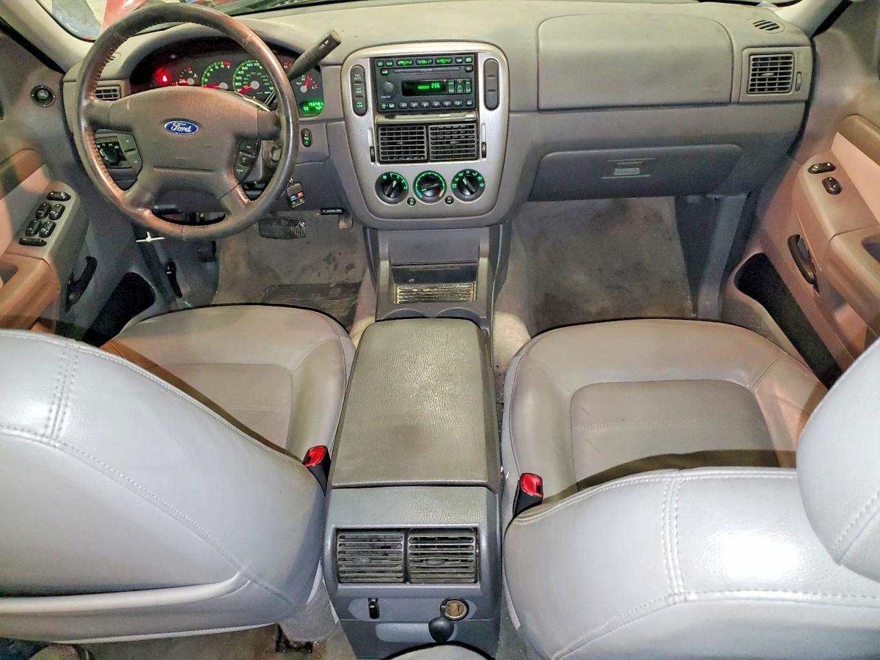 2004 FORD EXPLORER XLT photo 15