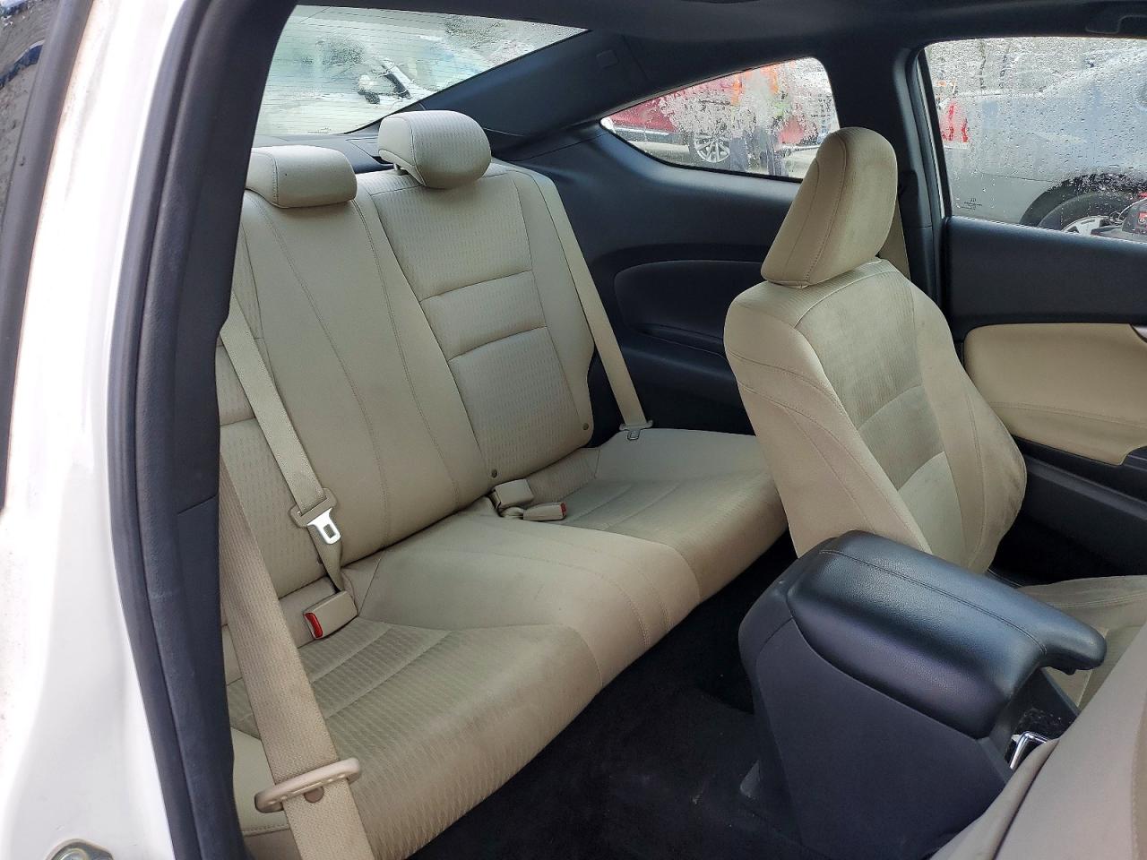 2016 HONDA ACCORD EX photo 19