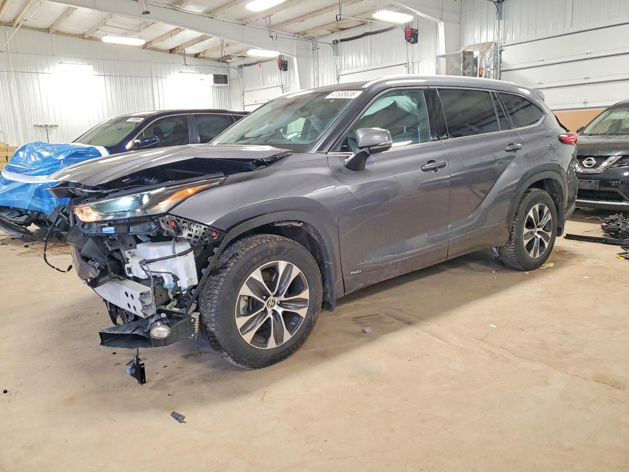 2022 TOYOTA HIGHLANDER HYBRID