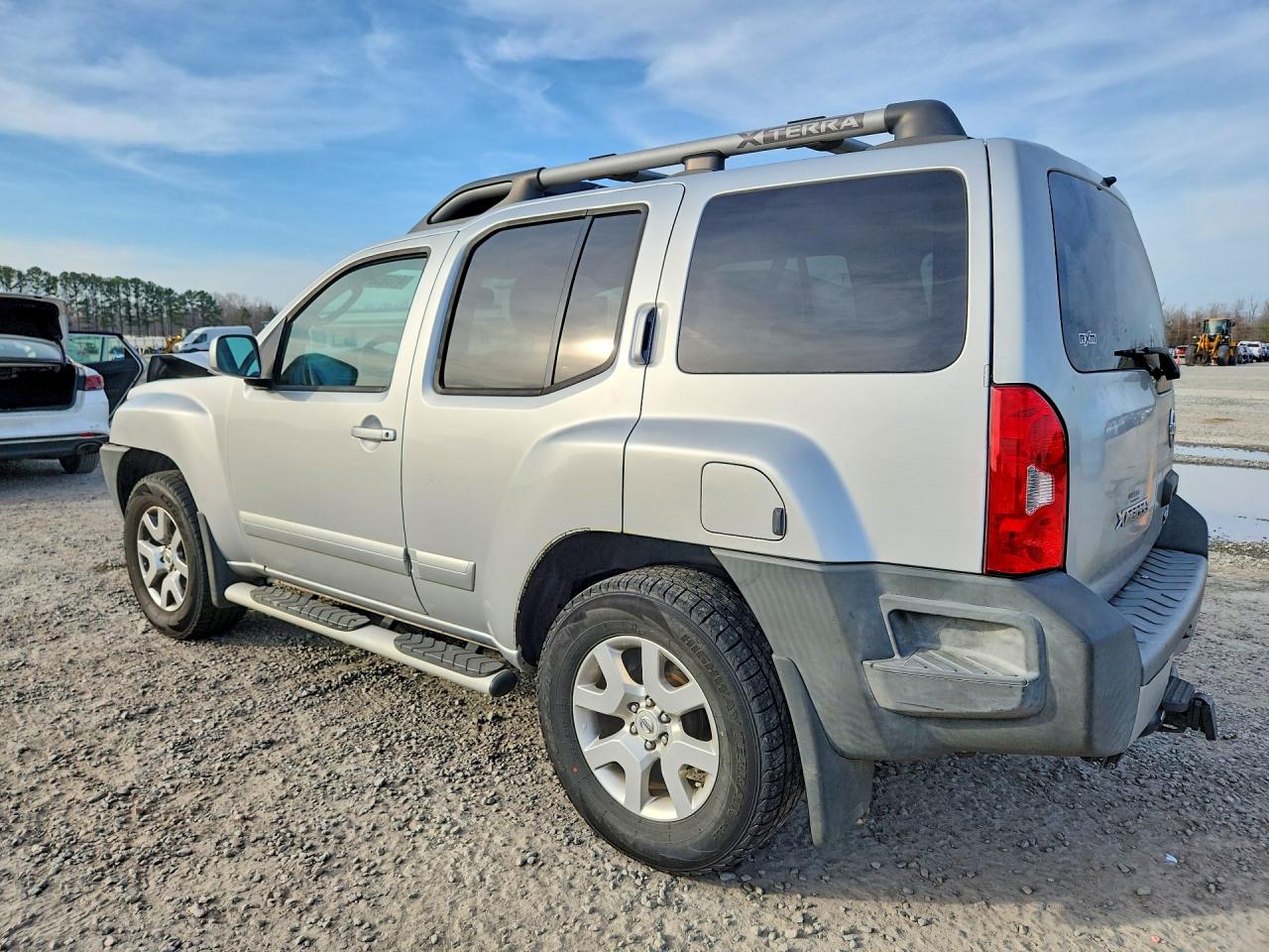 2010 NISSAN XTERRA X photo 3
