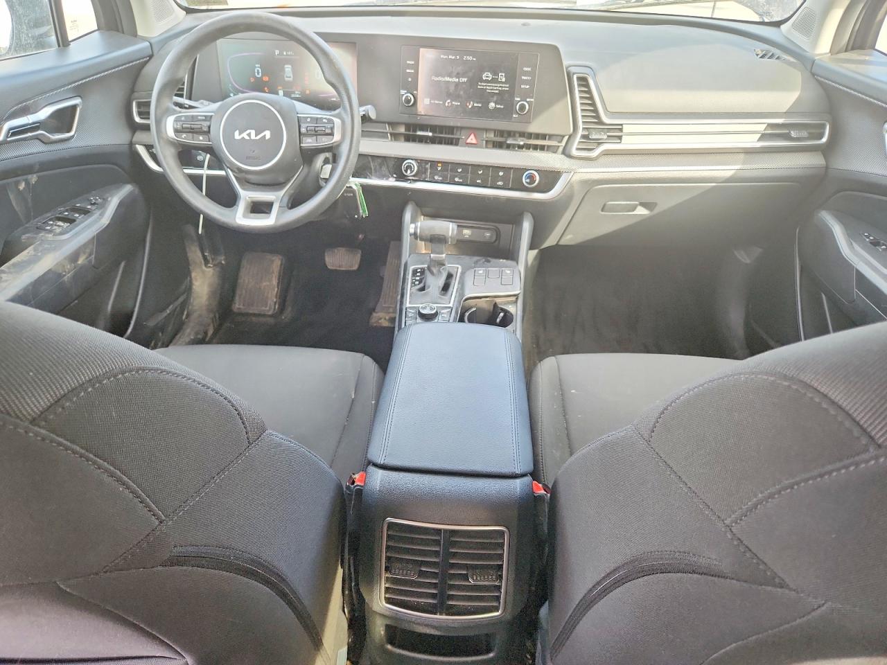 2025 KIA SPORTAGE photo 15