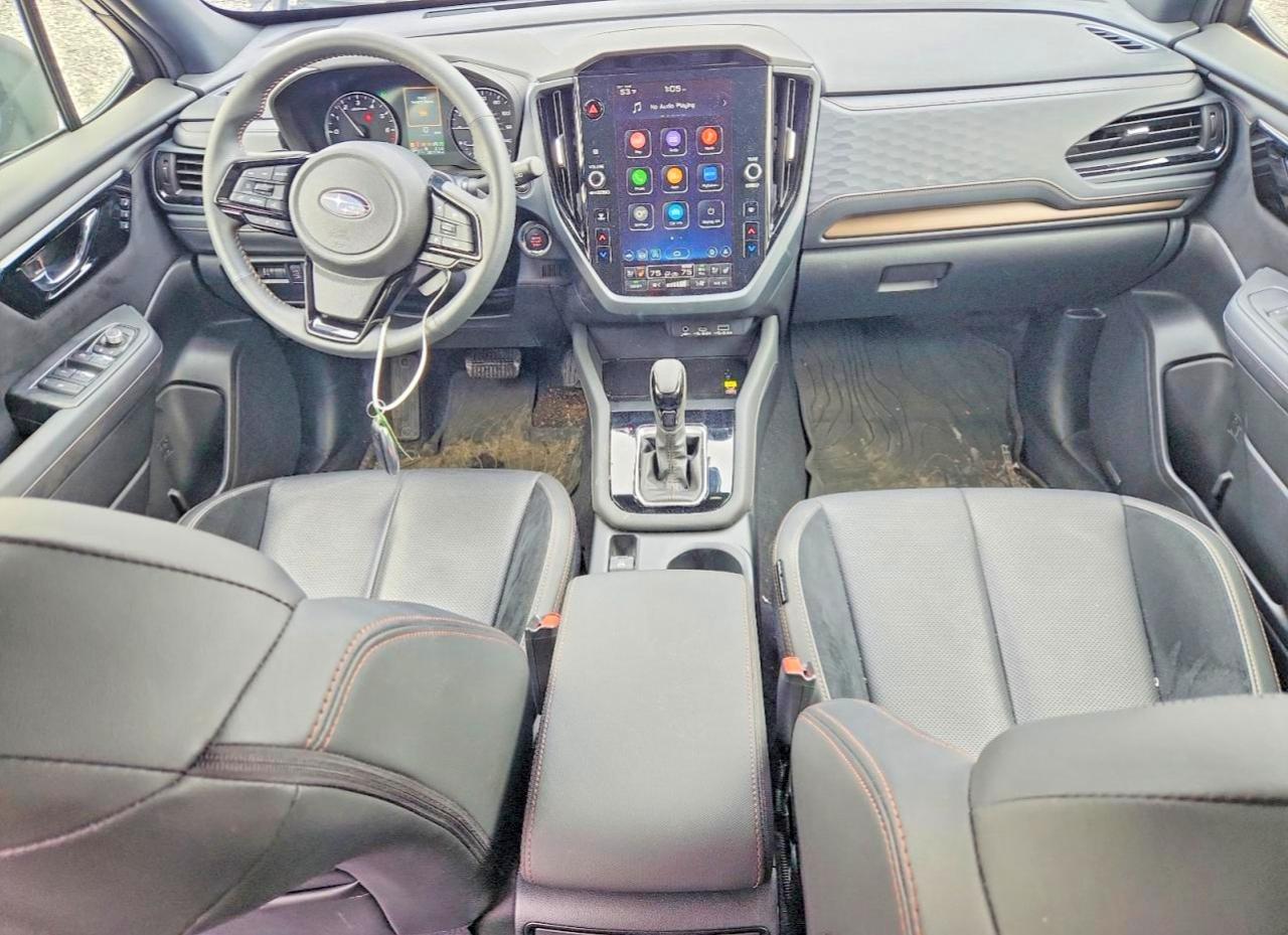 2025 SUBARU FORESTER TOURING photo 15