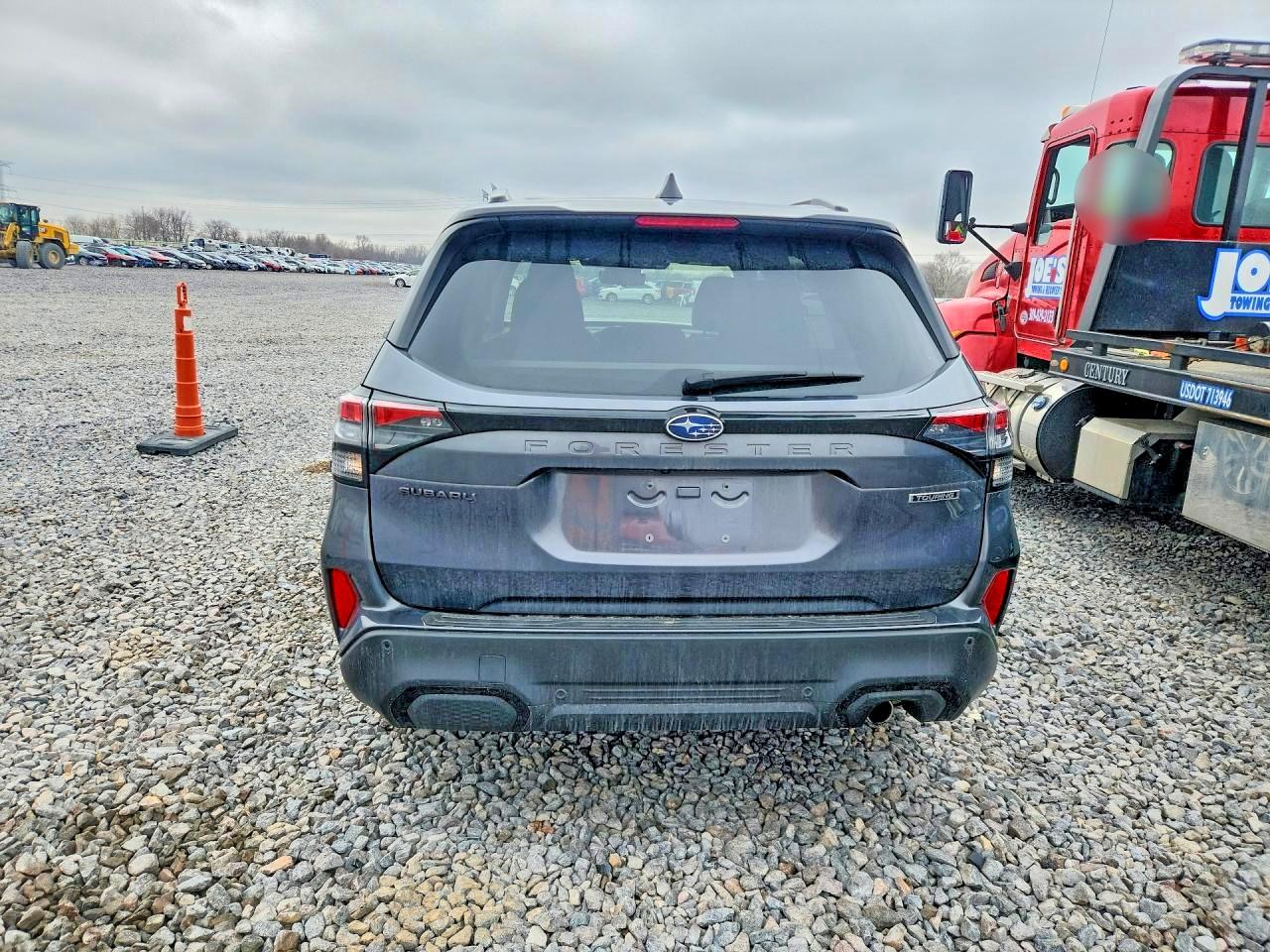 2025 SUBARU FORESTER TOURING photo 11