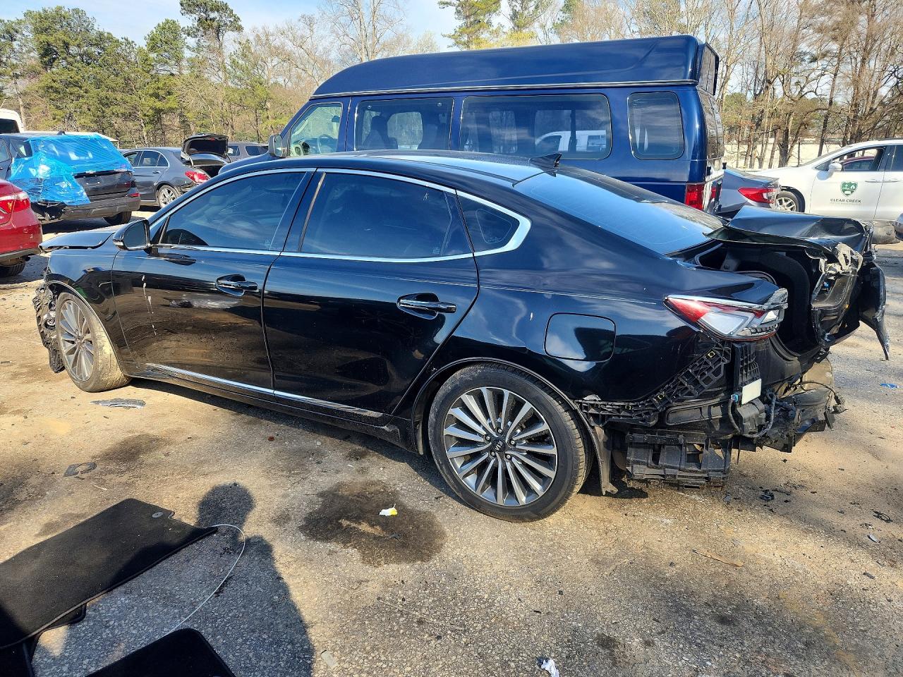 2017 KIA CADENZA PREMIUM photo 3