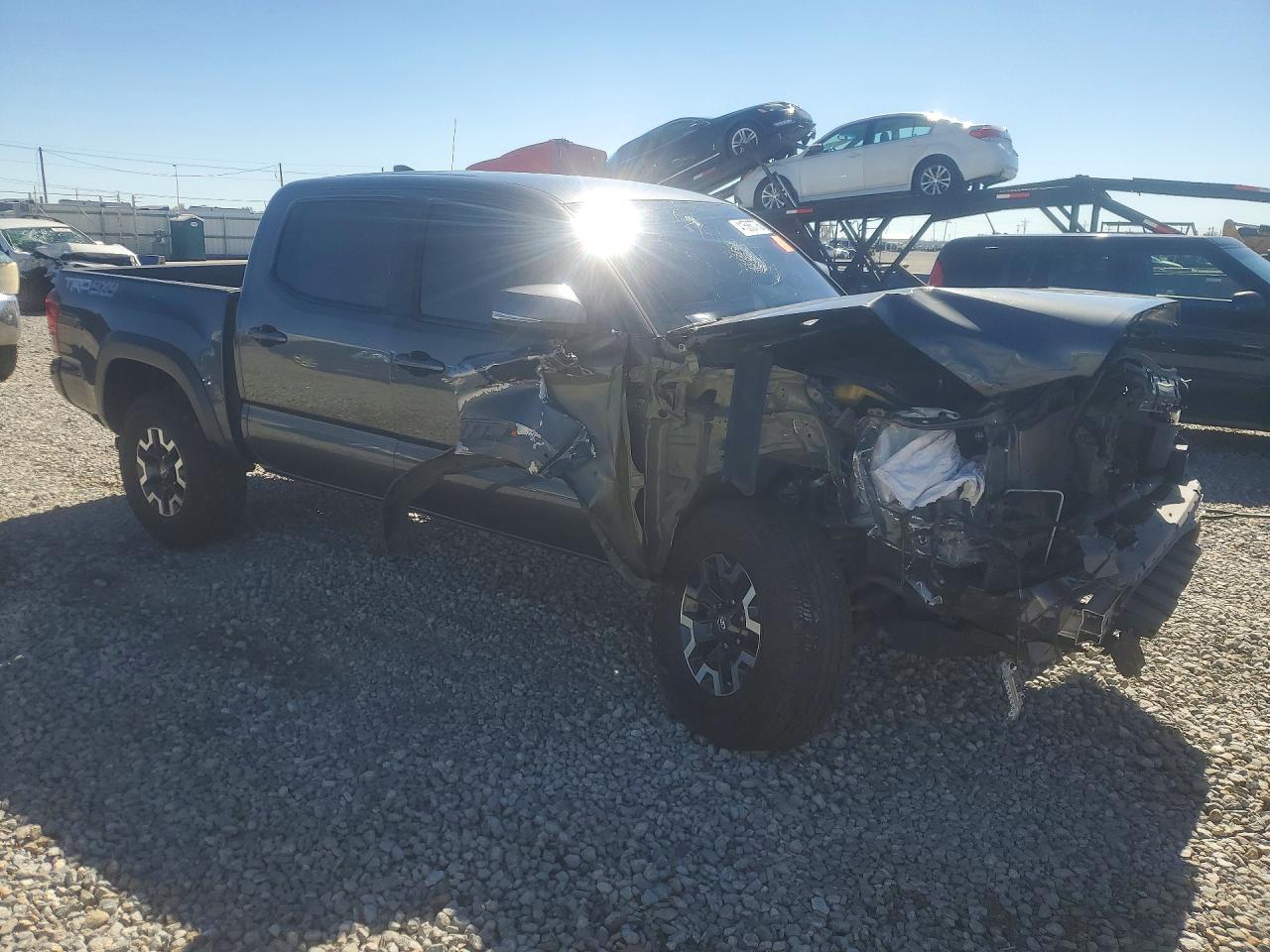 2019 TOYOTA TACOMA TRD OFF-ROAD photo 4