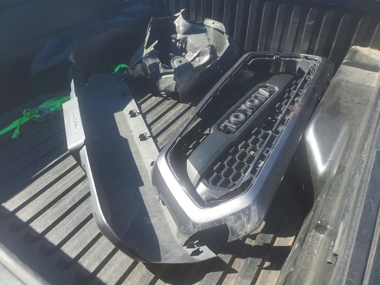 2019 TOYOTA TACOMA TRD OFF-ROAD photo 12