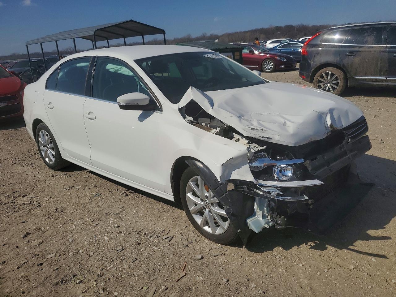 2014 VOLKSWAGEN JETTA SE photo 4