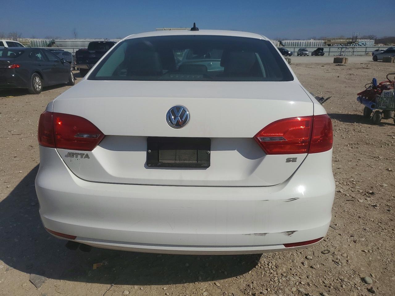 2014 VOLKSWAGEN JETTA SE photo 6