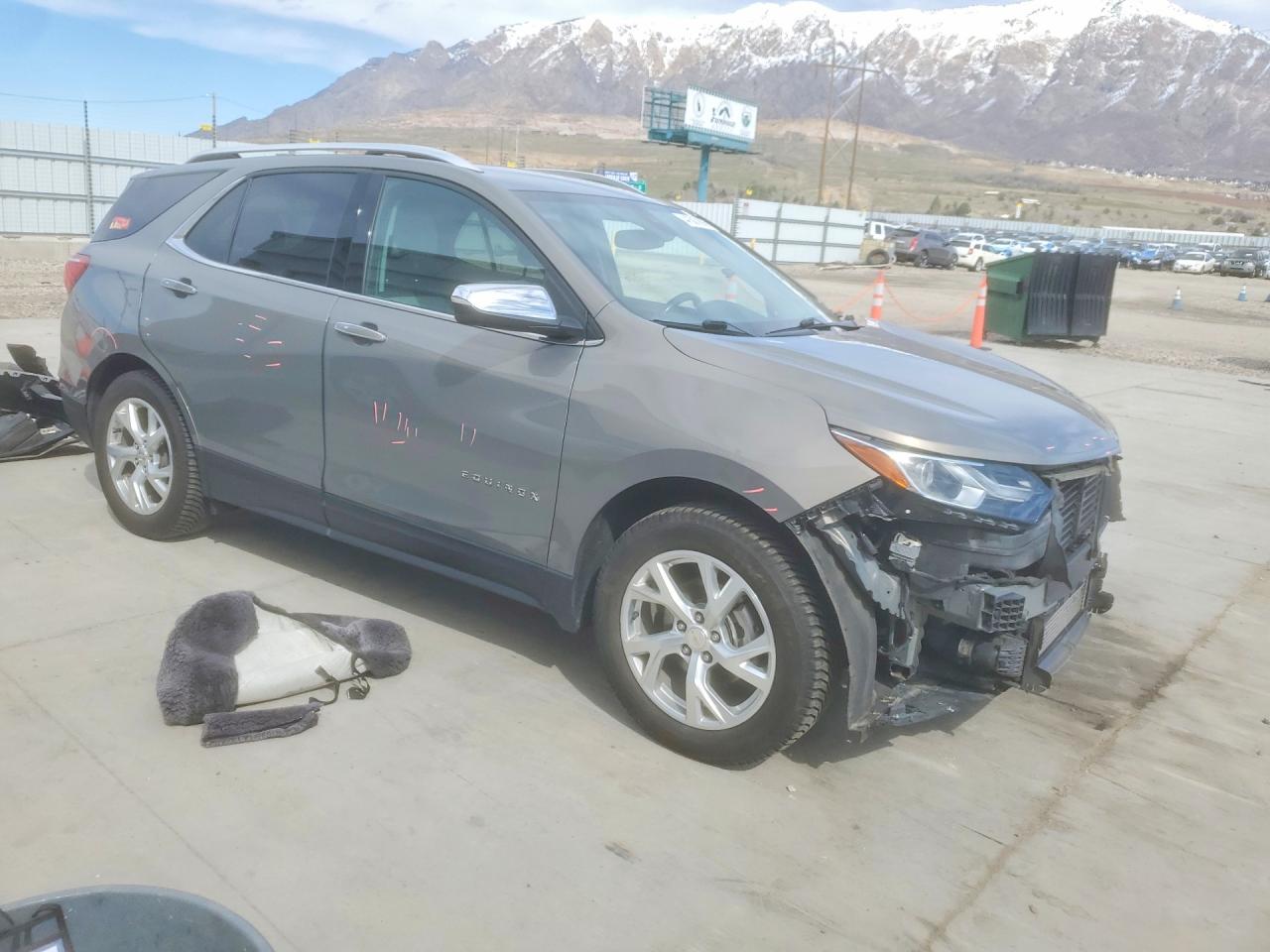 2018 CHEVROLET EQUINOX PREMIER photo 10