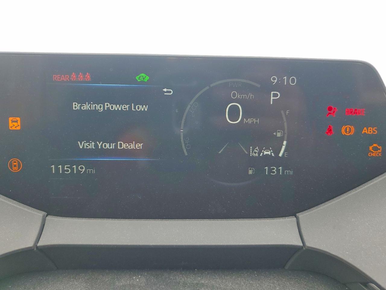 2024 TOYOTA PRIUS LE photo 17