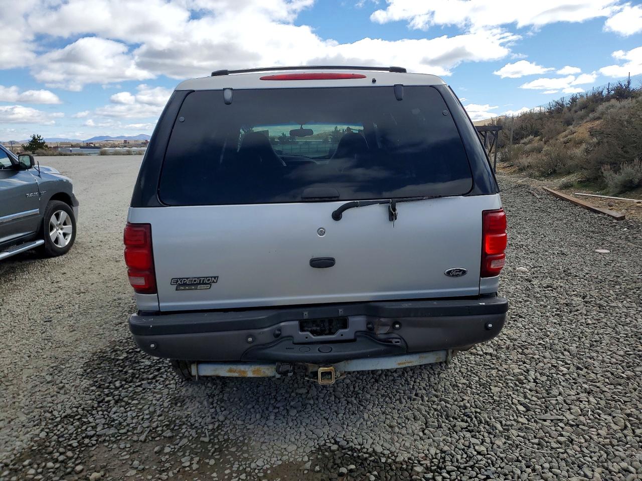 2001 FORD EXPEDITION XLT photo 16