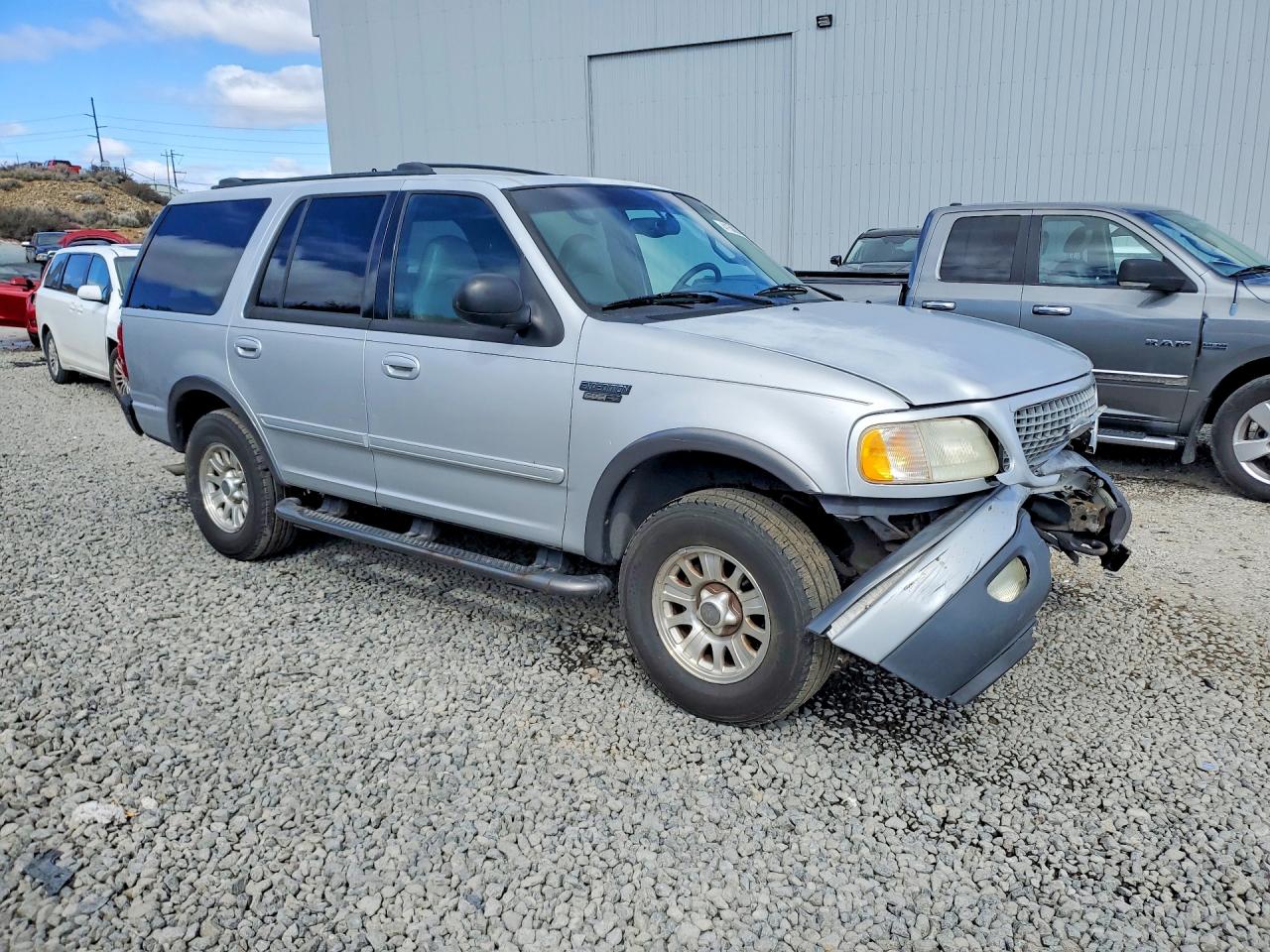 2001 FORD EXPEDITION XLT photo 10