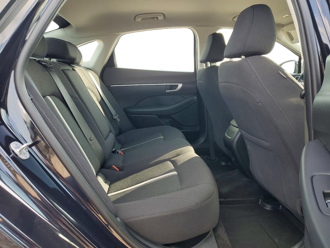 2025 HYUNDAI SONATA SEL photo 10