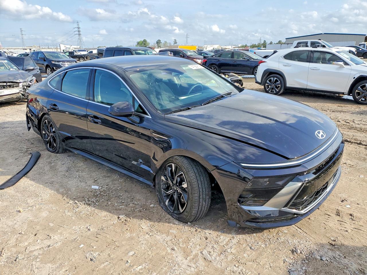 2025 HYUNDAI SONATA SEL photo 4