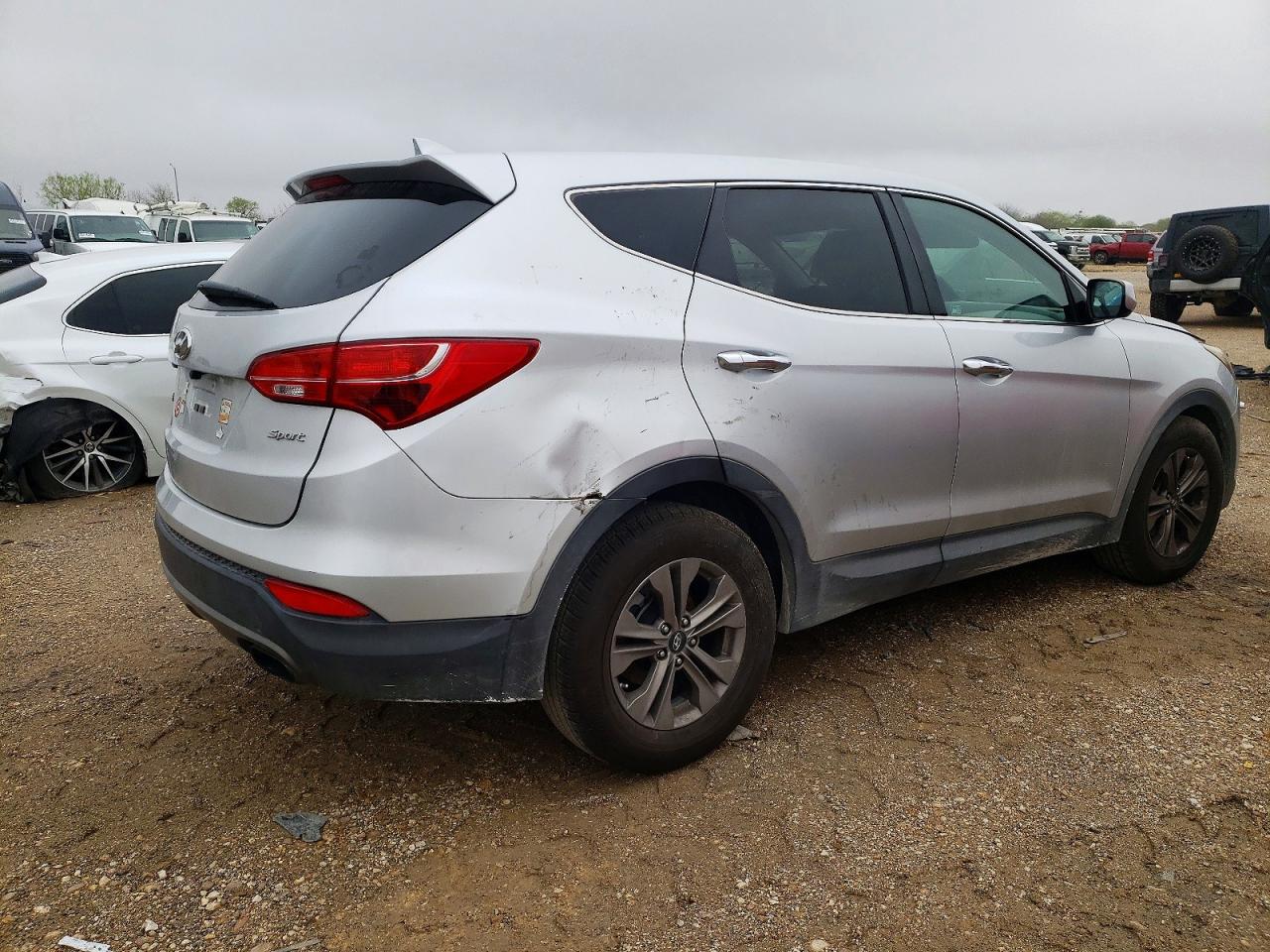 2016 HYUNDAI SANTA FE SPORT 2.4L photo 3