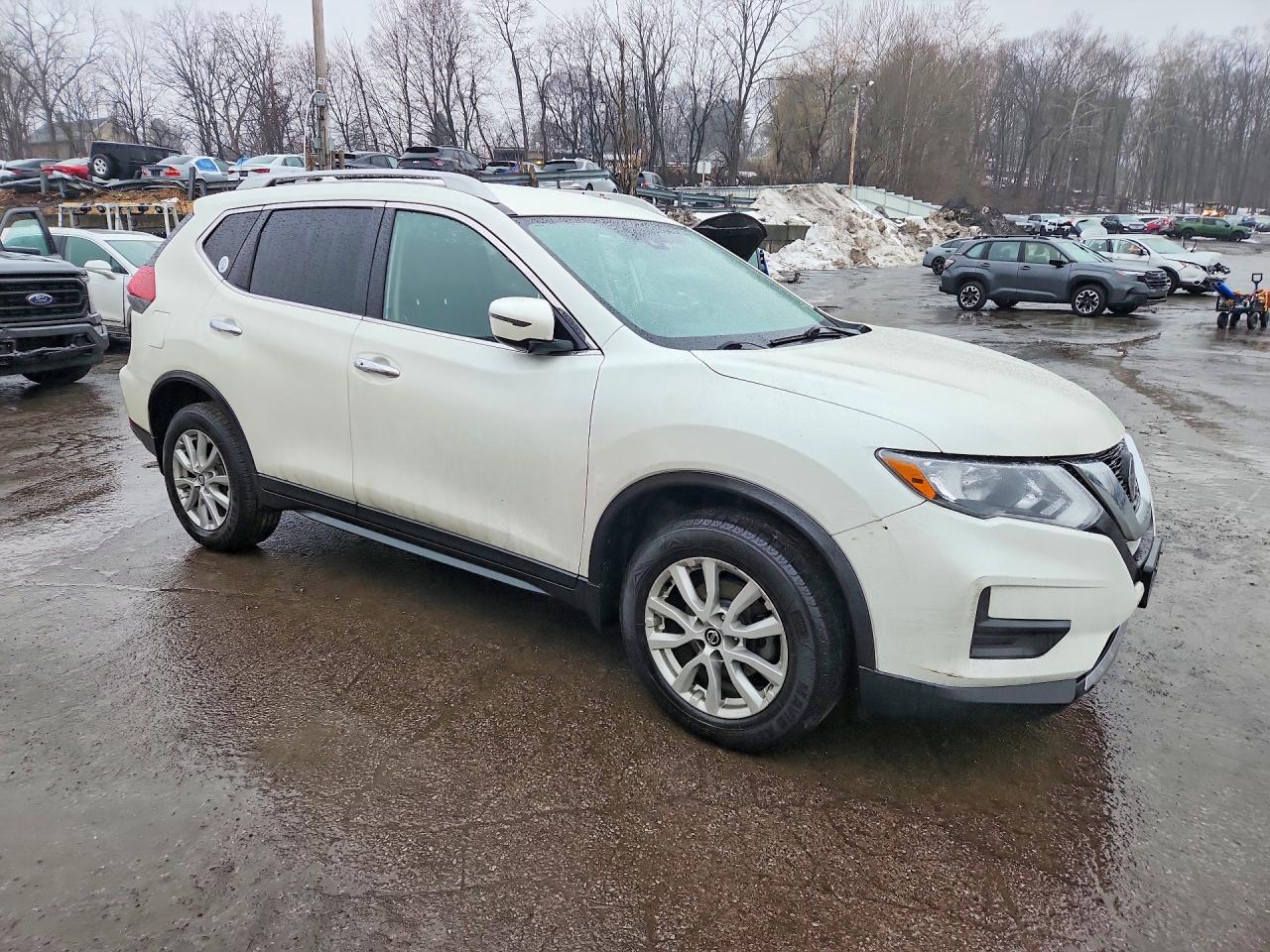 2019 NISSAN ROGUE SV photo 7
