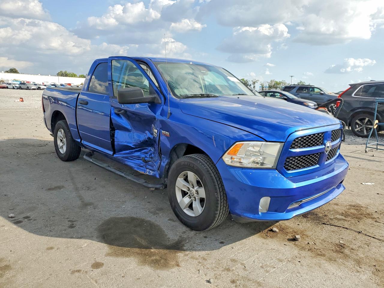 2018 RAM 1500 ST photo 10