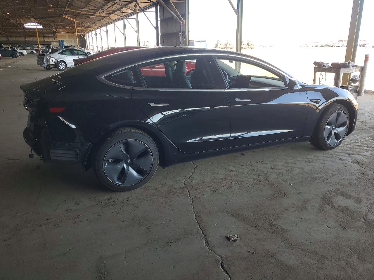 2018 TESLA MODEL 3 photo 5