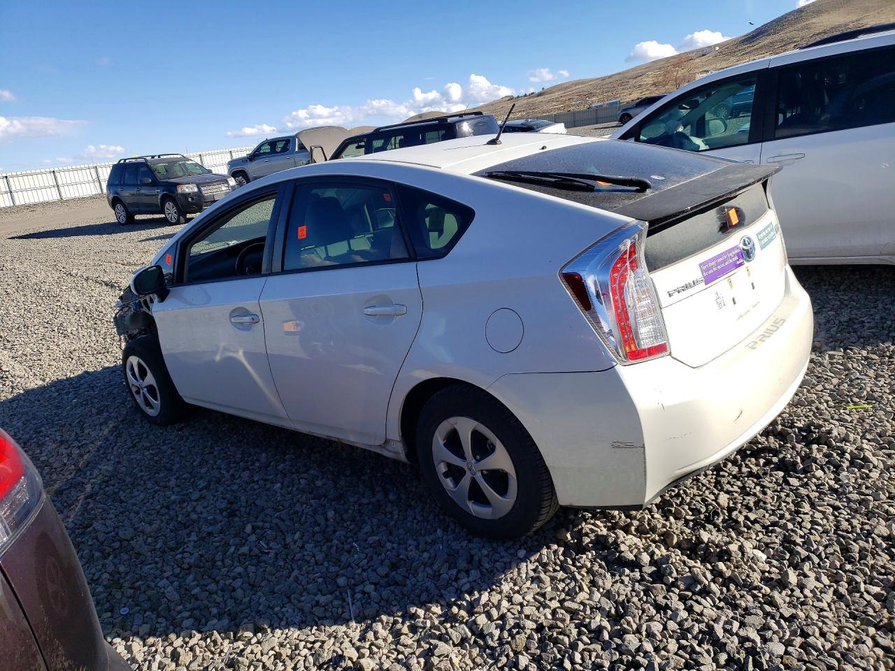 2013 TOYOTA PRIUS TWO photo 3