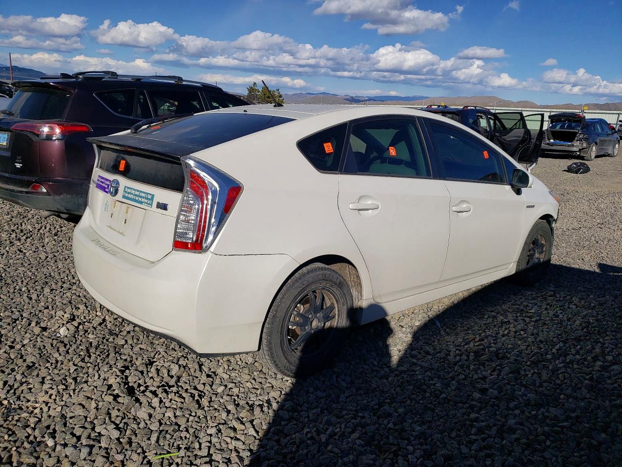 2013 TOYOTA PRIUS TWO photo 5