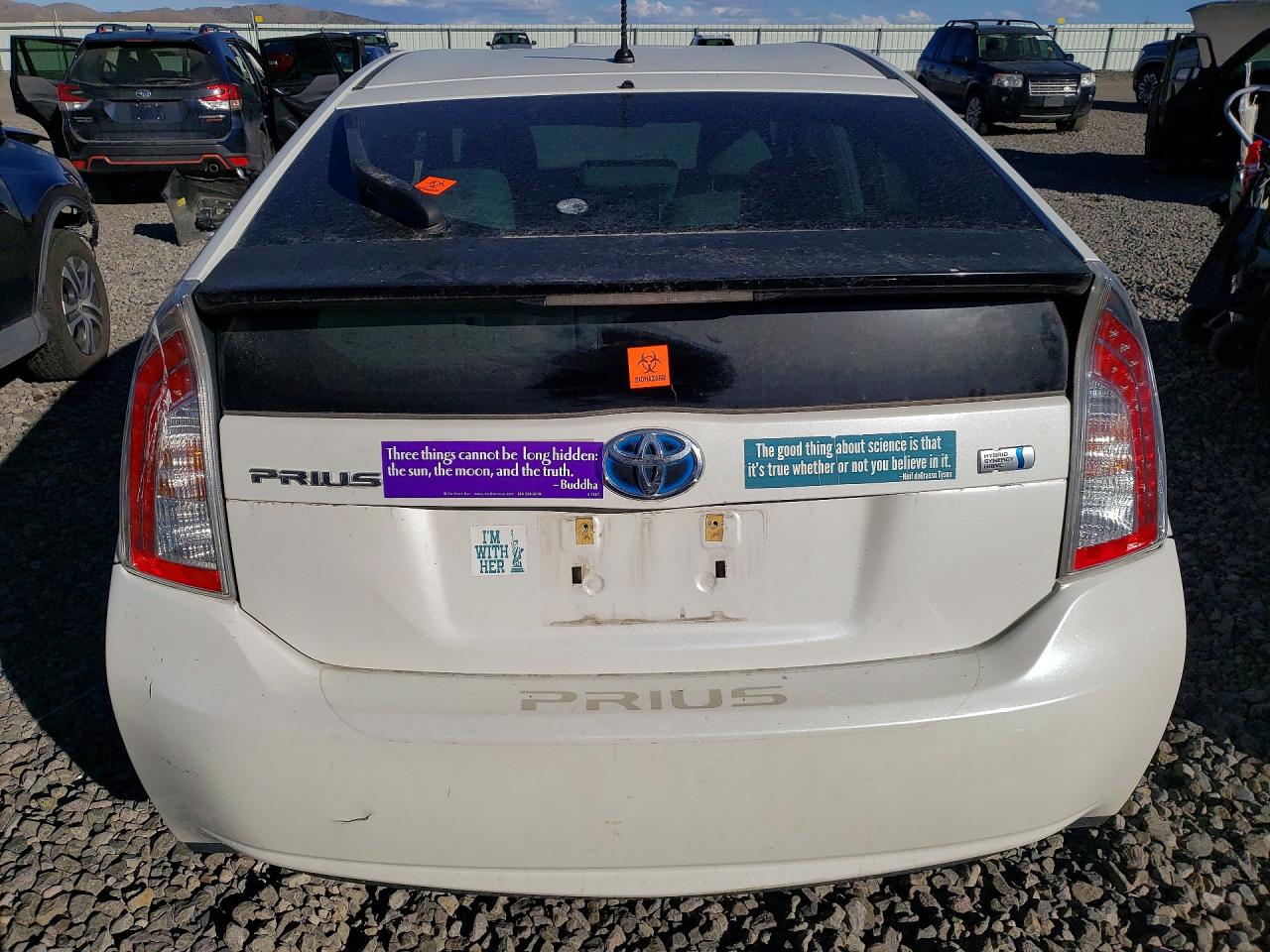 2013 TOYOTA PRIUS TWO photo 11