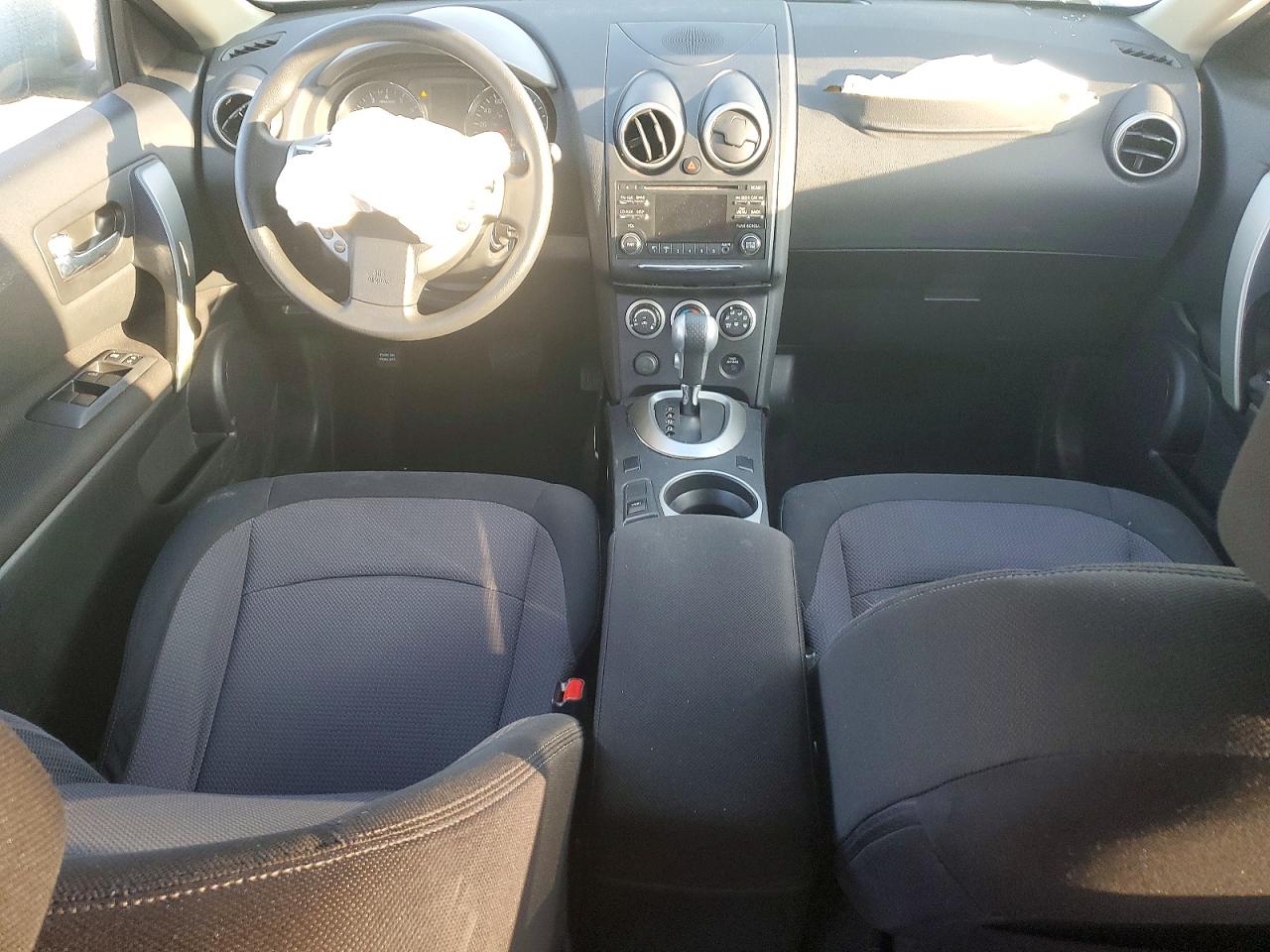2013 NISSAN ROGUE S photo 8