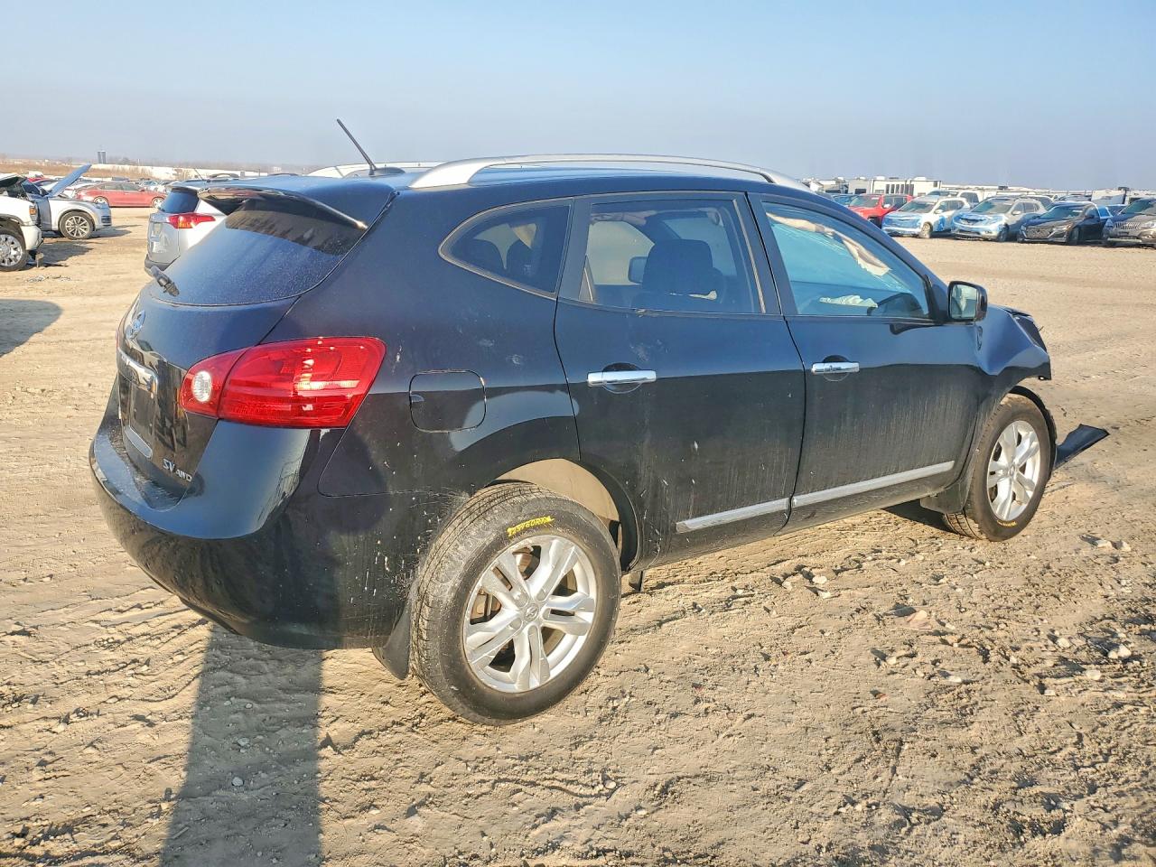 2013 NISSAN ROGUE S photo 3