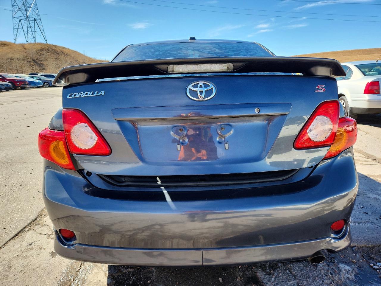 2010 TOYOTA COROLLA S photo 6