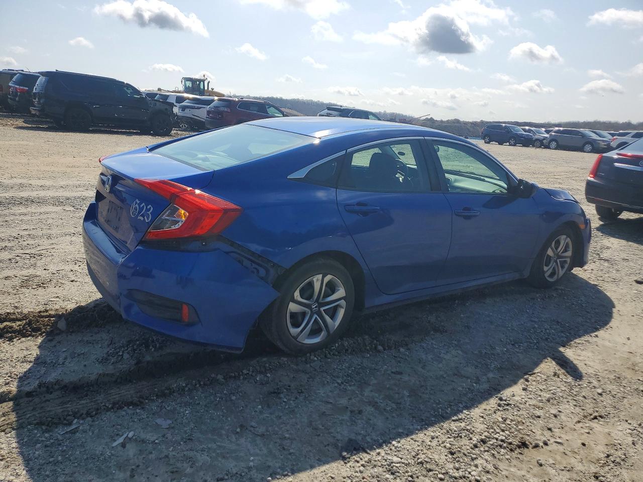 2016 HONDA CIVIC LX photo 3