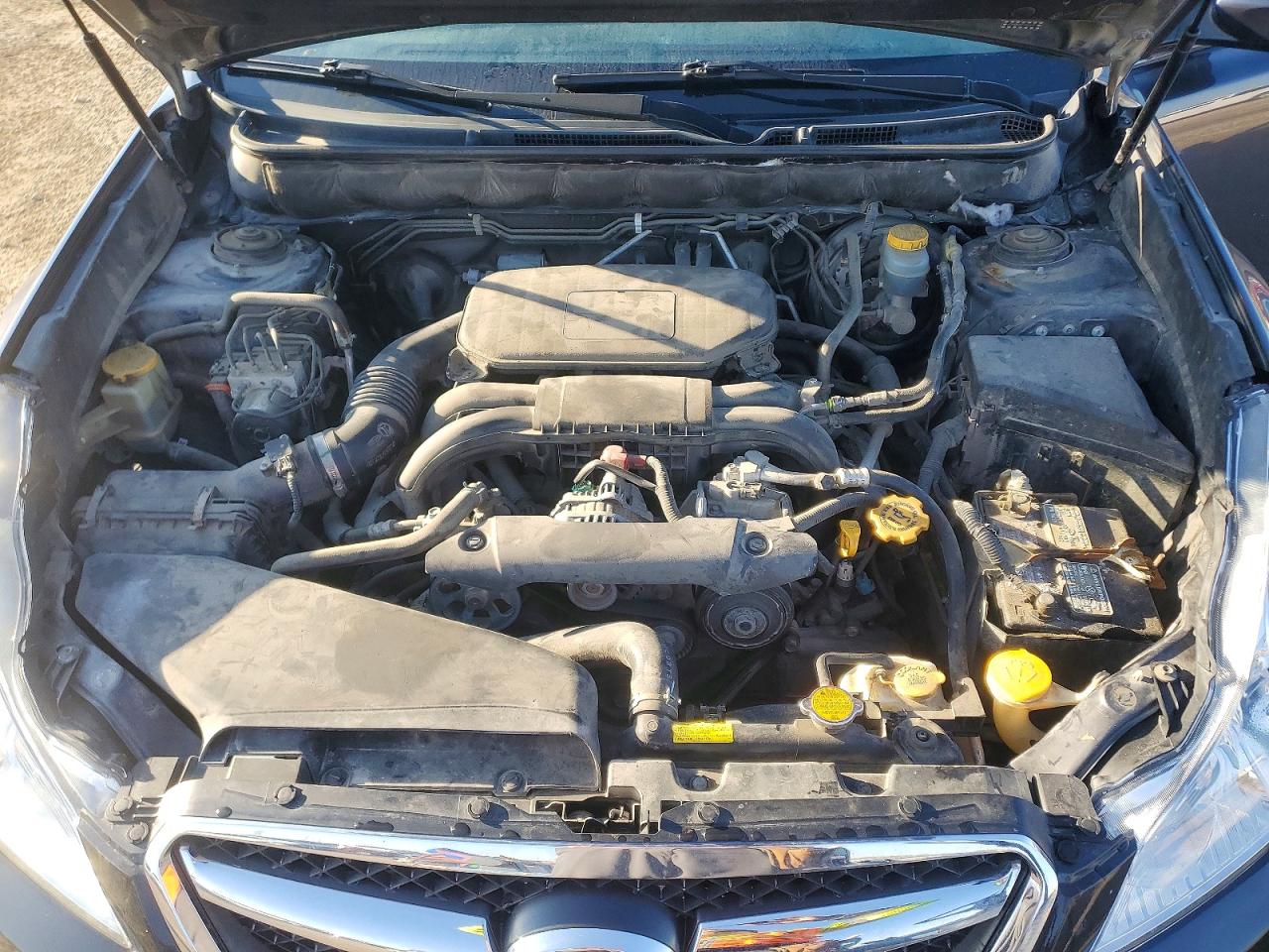 2010 SUBARU LEGACY 2.5I LIMITED photo 21