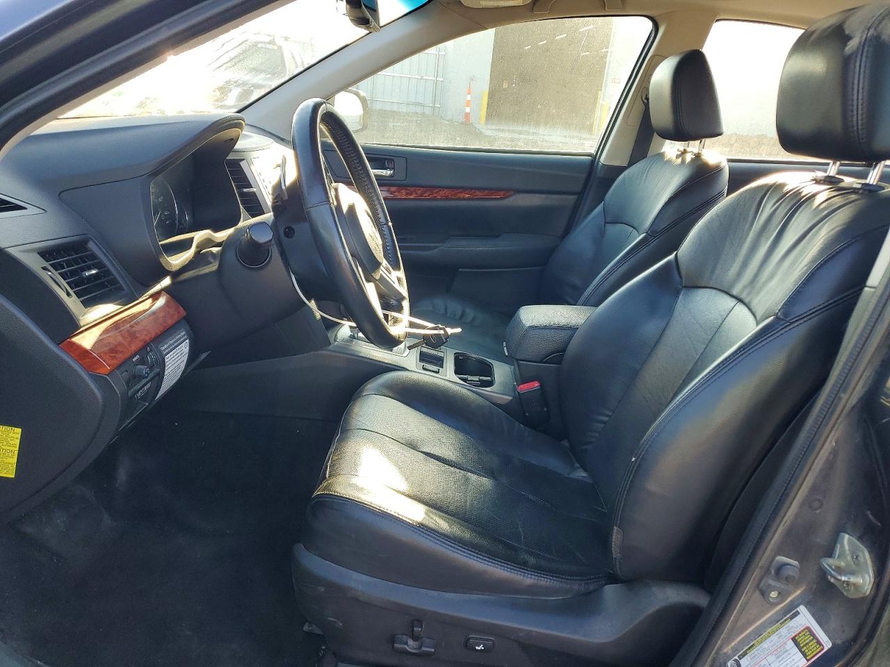 2010 SUBARU LEGACY 2.5I LIMITED photo 13