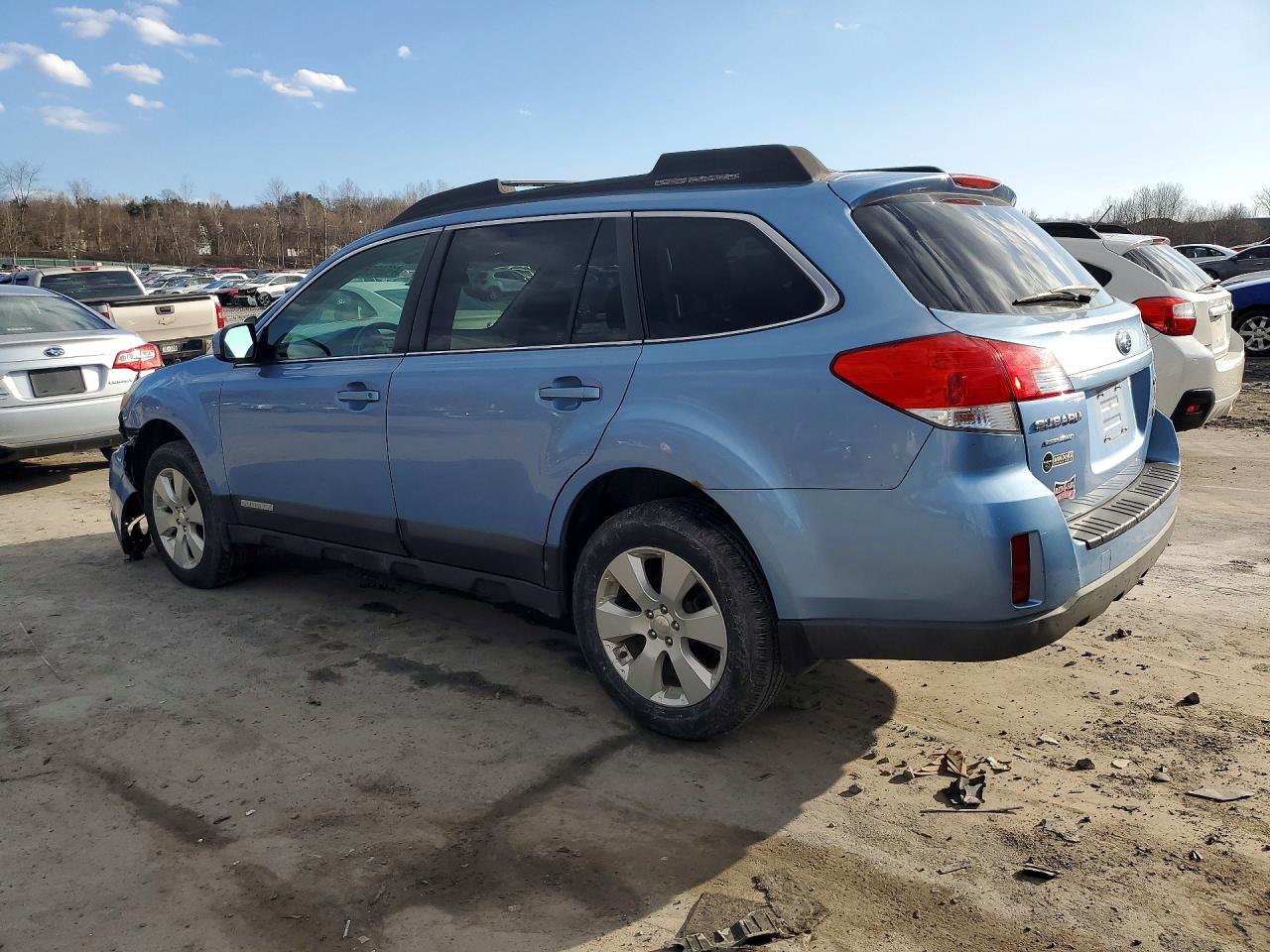 2010 SUBARU OUTBACK 2.5I PREMIUM photo 2