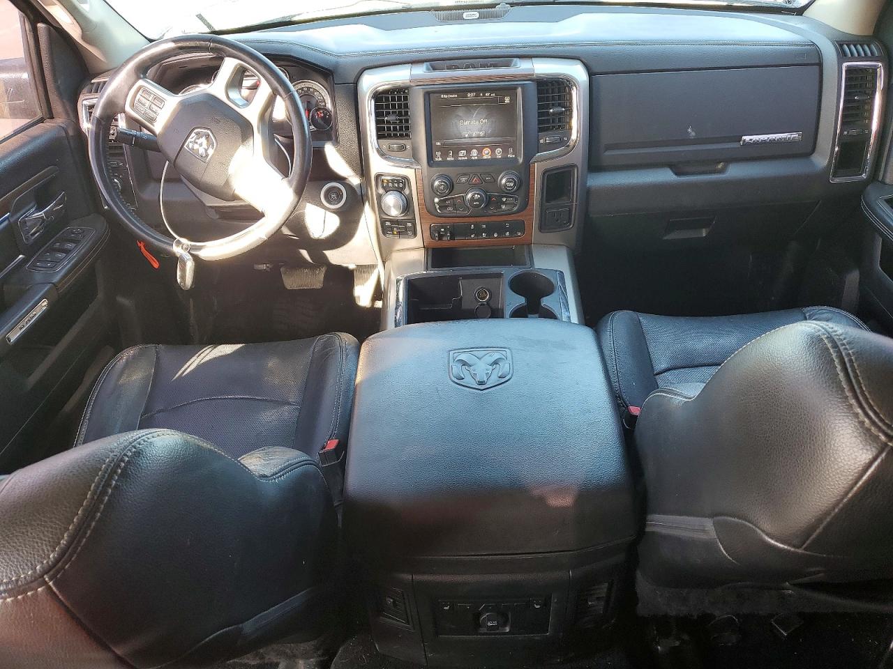 2013 RAM 1500 LARAMIE photo 8