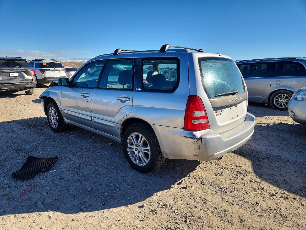 2004 SUBARU FORESTER photo 3