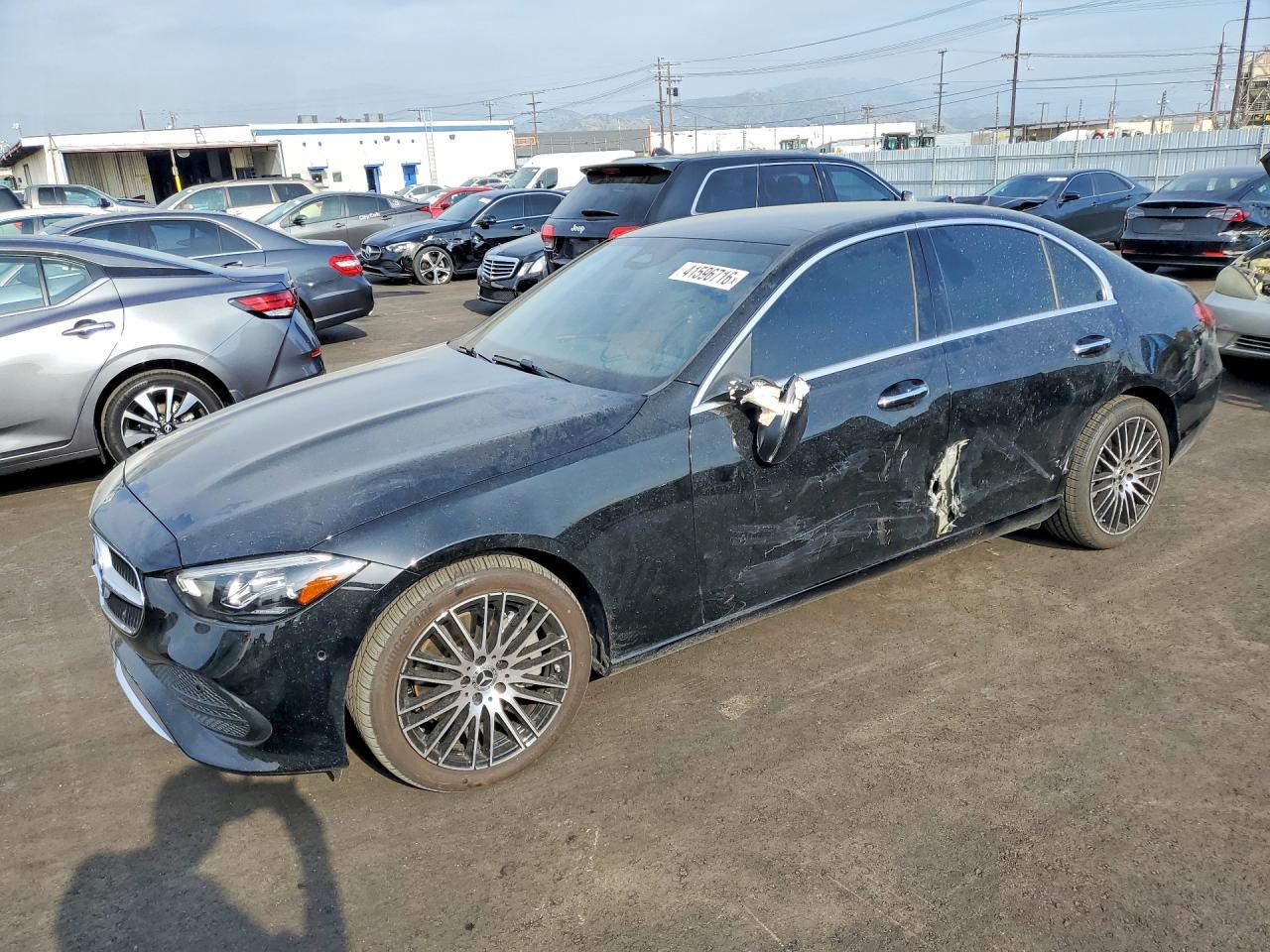 2025 MERCEDES-BENZ C