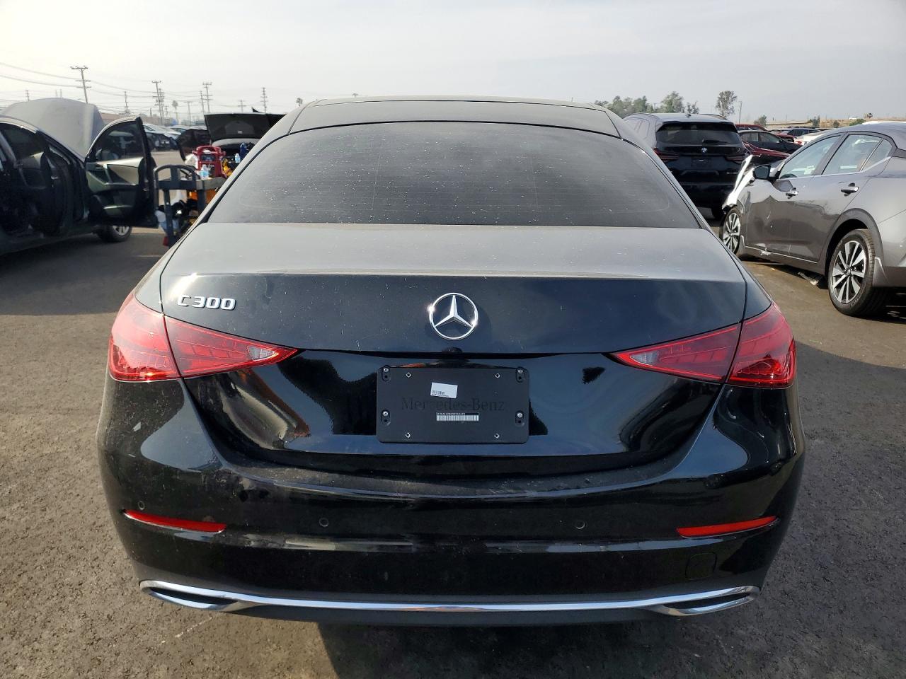 2025 MERCEDES-BENZ C 300 photo 6