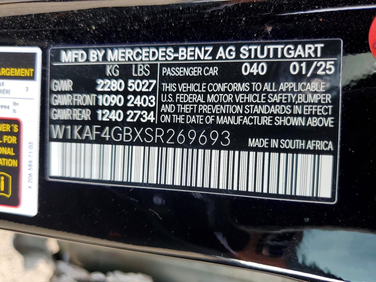 2025 MERCEDES-BENZ C 300 photo 12