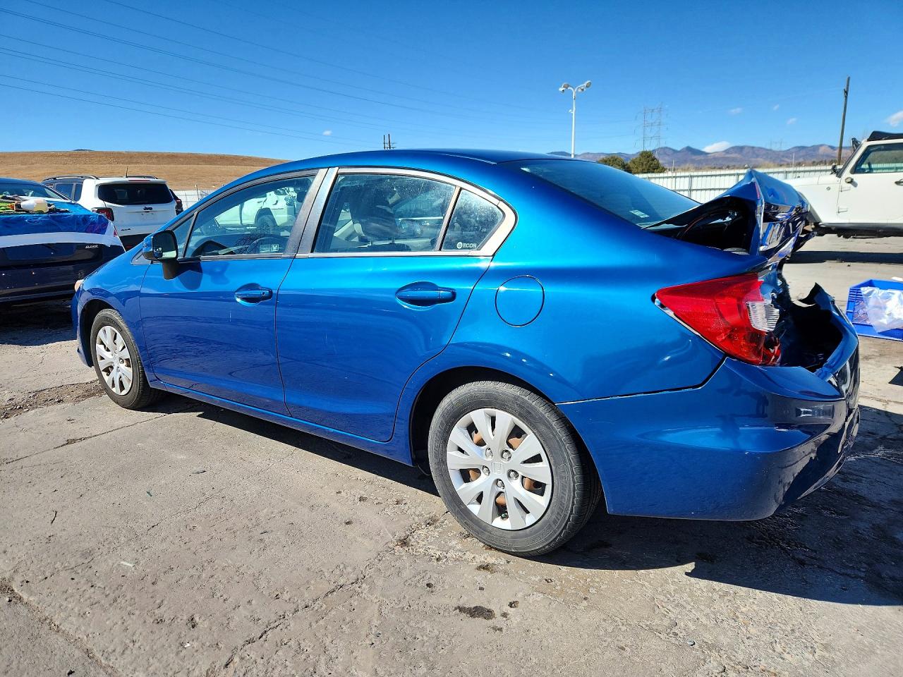 2012 HONDA CIVIC LX photo 3