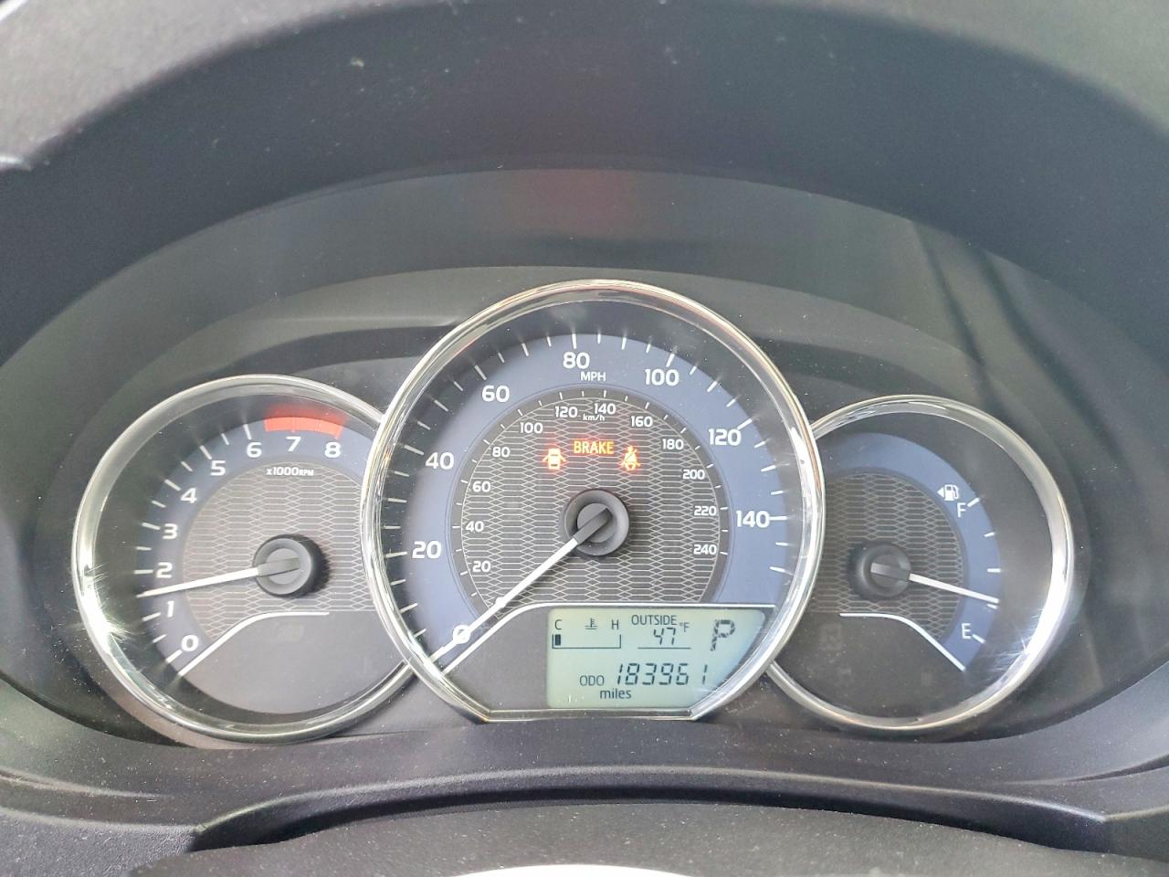 2015 TOYOTA COROLLA photo 9