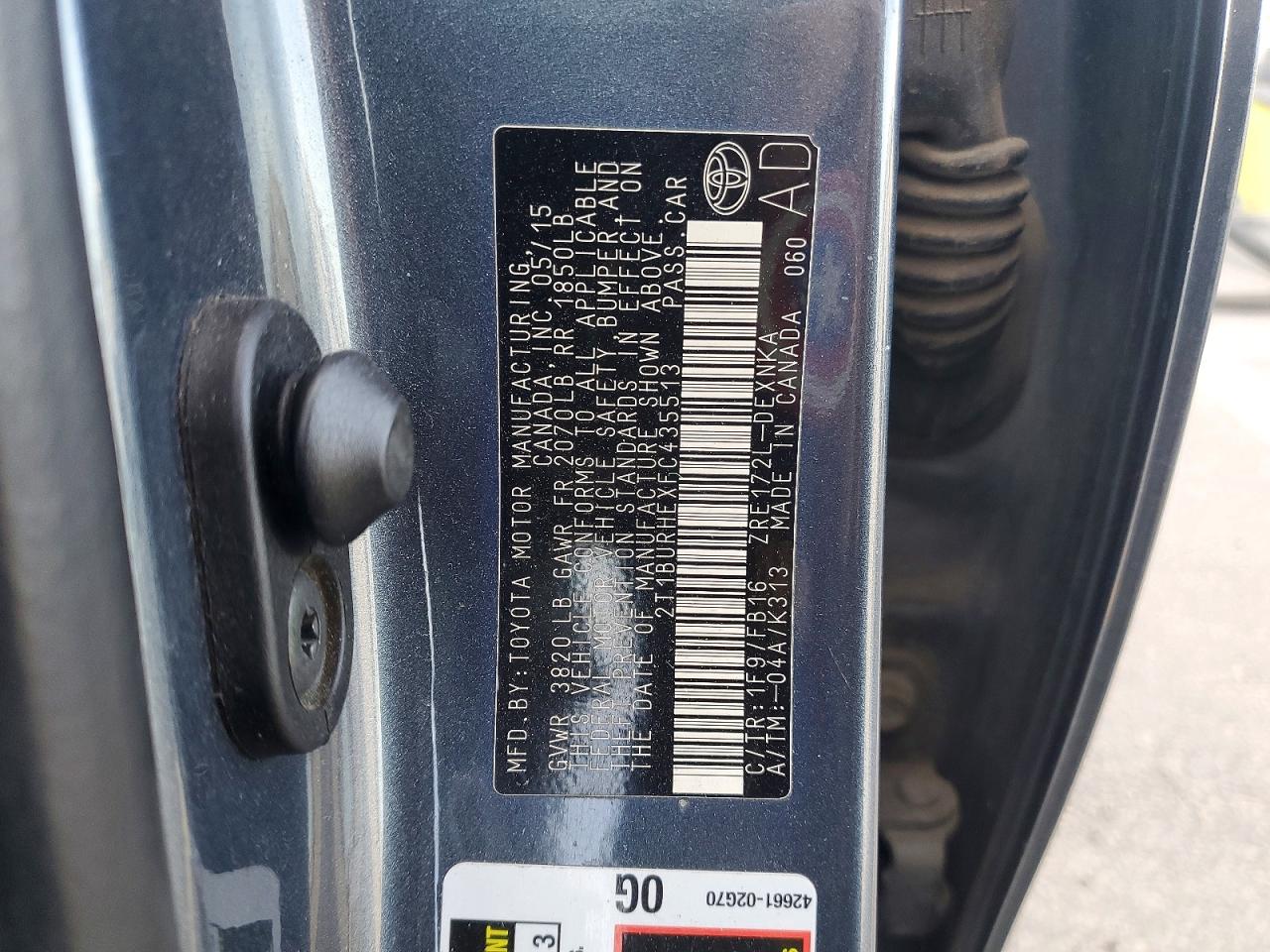 2015 TOYOTA COROLLA photo 13