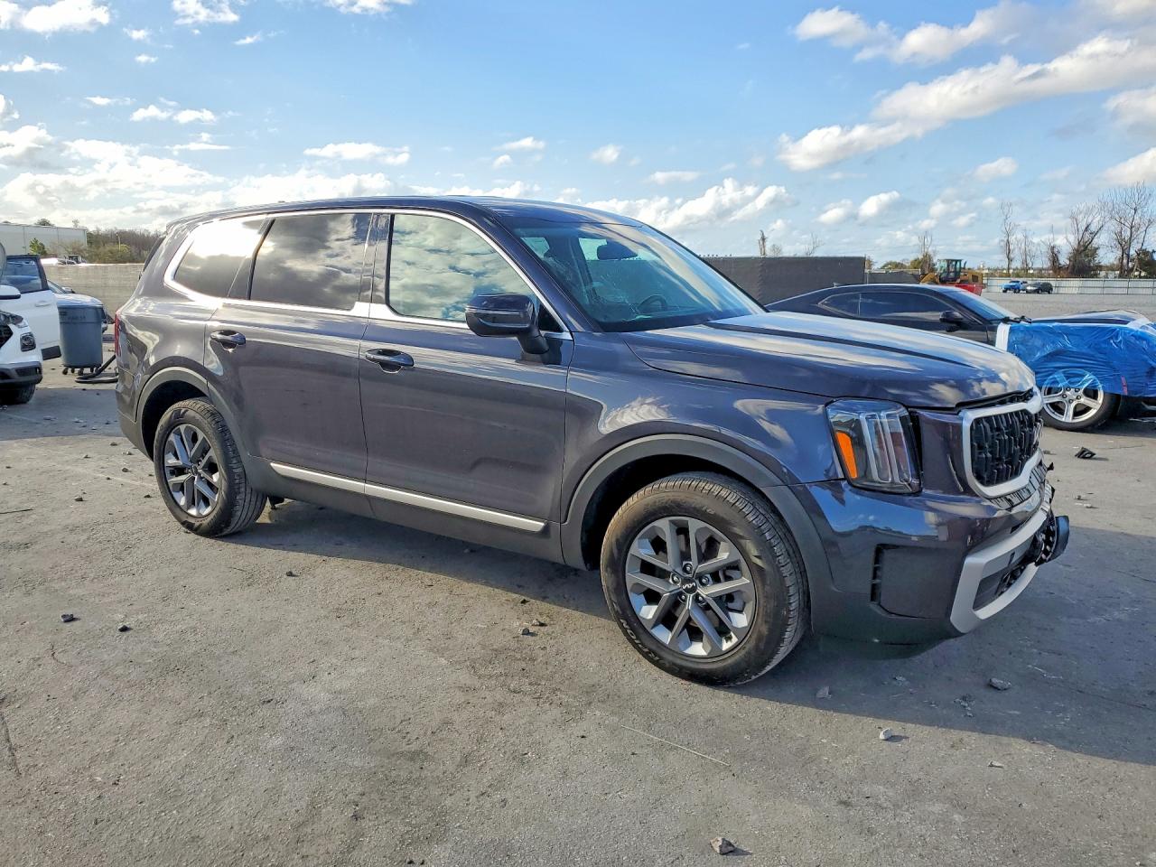 2025 KIA TELLURIDE LX photo 7